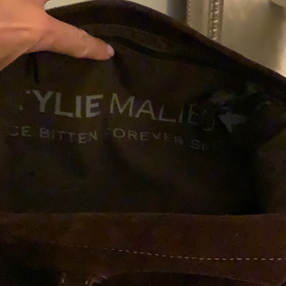 Tylie Malibu Chic Brown Suede Shoulder Bag - Picture 2 of 7